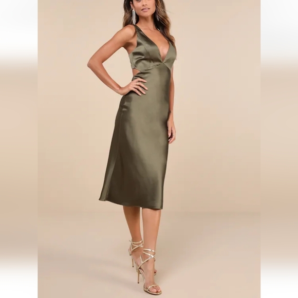 Lulus NWT Signature Elegance Olive Green Satin One- Shoulder Maxi Dress - Picture 4 of 11
